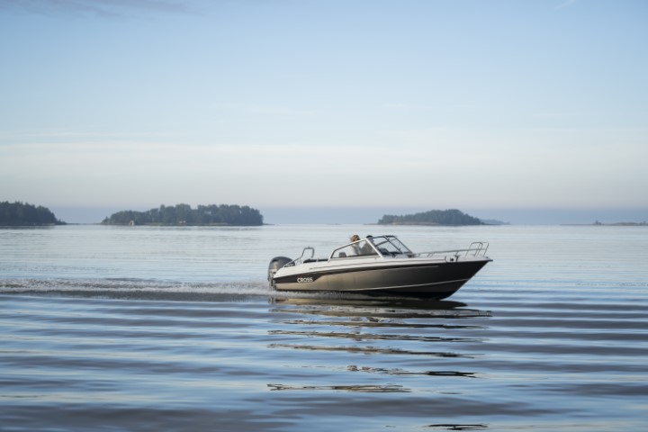 Yamarin Cross 57BR