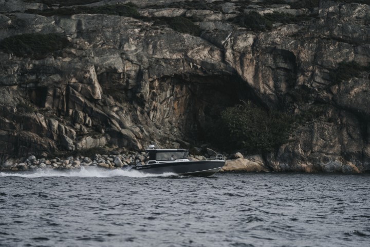 Buster Phantom Cabin