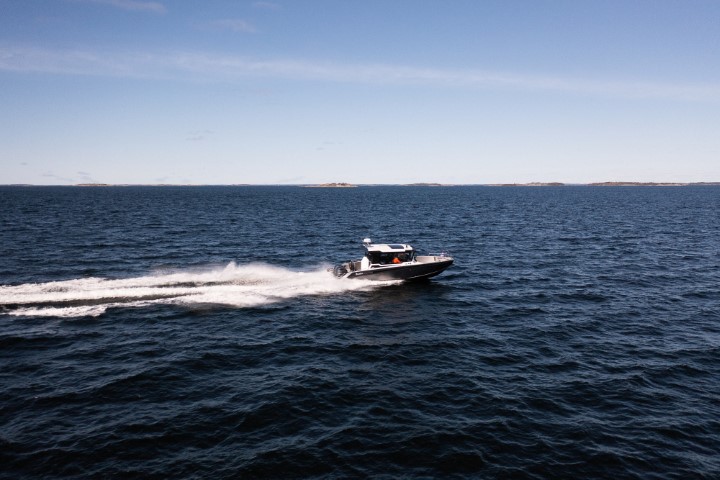 Buster Phantom Cabin