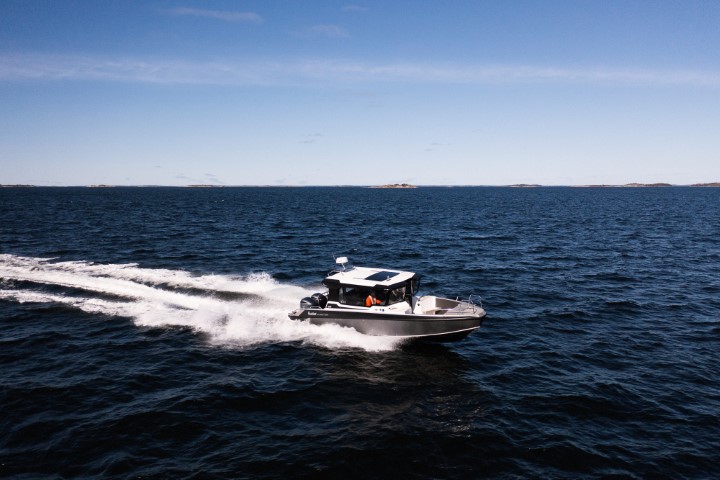Buster Phantom Cabin