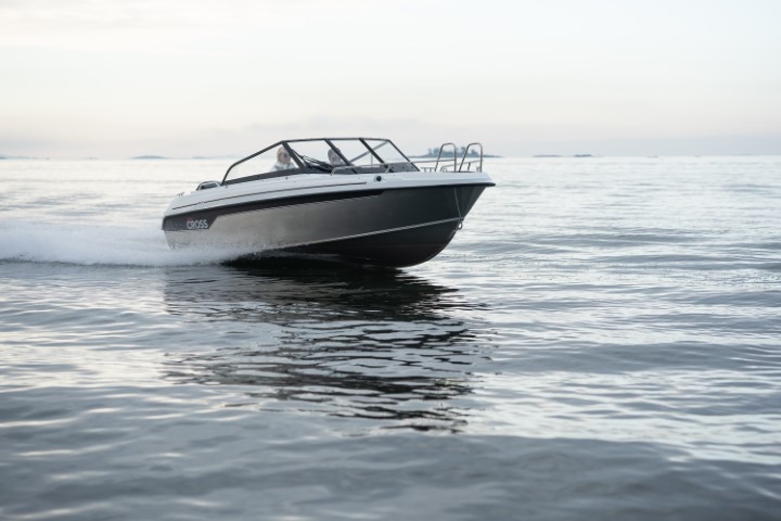 Yamarin Cross 62BR